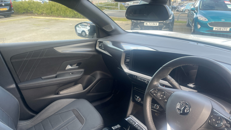 Vauxhall Mokka 100kW Ultimate 50kWh 5dr Auto Electric Hatchback